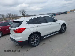 2016 BMW X1 xDrive28i with VIN WBXHT3C35GP886144, listed as a IAAI auction lot 41954742 with 89,268 mi miles. Bid and sale history available at carsss.com. Image 4.