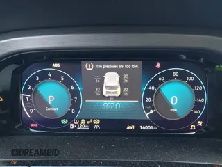 2024 Volkswagen Atlas SE with VIN 1V2KE2CA3RC222942, listed as a IAAI auction lot 41282255 with 16,001 mi miles and . Bid and sale history available at DreamBid. Image 15.