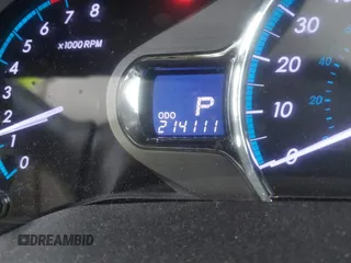 2013 Toyota Sienna XLE AAS with VIN 5TDYK3DC8DS401561, listed as a IAAI auction lot 41990044 with 214,111 mi miles and . Bid and sale history available at DreamBid. Image 15.
