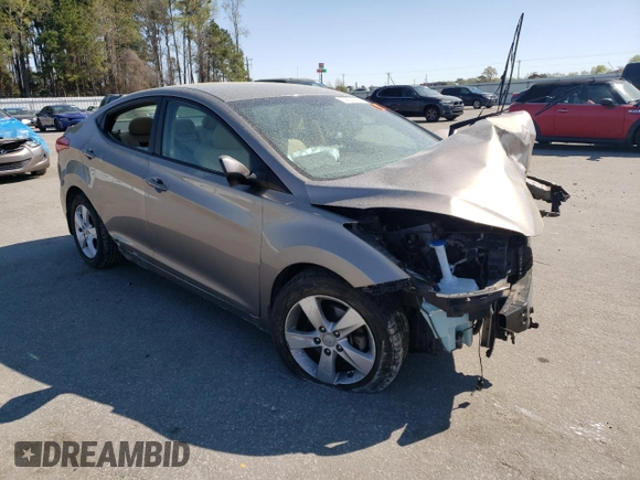2013 Hyundai Elantra GLS z VIN 5NPDH4AE1DH256619, wystawiony jako Copart lot #50624295 z przebiegiem 99 006 mil mil oraz Szkoda całkowita • Salvage title. Historia ofert i sprzedaży dostępna na DreamBid. Obrazek 4.