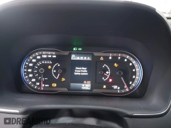 2024 Hyundai Tucson SEL with VIN 5NMJB3DE5RH372985, listed as a IAAI auction lot 41286639 with 10,920 mi miles and . Bid and sale history available at DreamBid. Image 7.