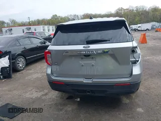 2022 Ford Explorer with VIN 1FMSK7BH9NGA08252, listed as a IAAI auction lot 42012523 with 122,293 mi miles and . Bid and sale history available at DreamBid. Image 16.