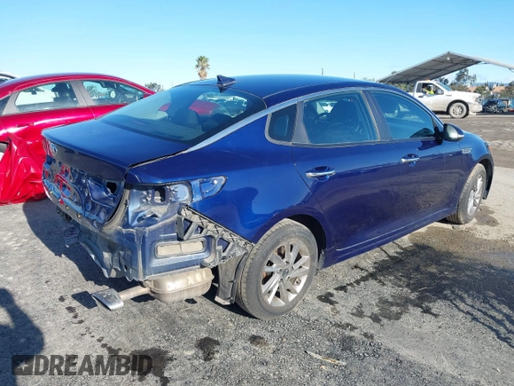 2019 Kia Optima LX with VIN 5XXGT4L35KG357596, listed as a IAAI auction lot 41785667 with 105,333 mi miles. Bid and sale history available at carsss.com. Image 4.