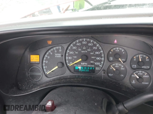1999 Chevrolet Silverado 1500 LS with VIN 1GCEK14T4XZ200041, listed as a IAAI auction lot 41475530 with 228,939 mi miles. Bid and sale history available at carsss.com. Image 7.
