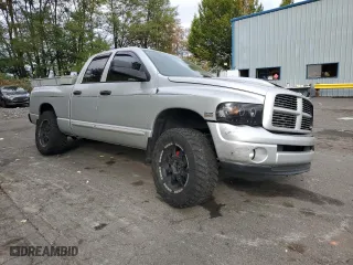 2004 Dodge Ram 1500 SLT with VIN 1D7HU18D94J252002, listed as a Copart auction lot 75563094 with 200,459 mi miles and Salvage Title. Bid and sale history available at carsss.com. Image 4.