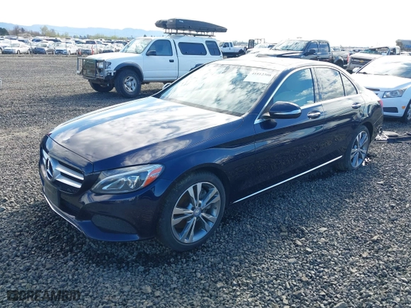 2015 Mercedes-Benz C-Class C 300 Luxury with VIN 55SWF4KB4FU008805, listed as a IAAI auction lot 41812308 with 83,599 mi miles. Bid and sale history available at carsss.com. Image 19.