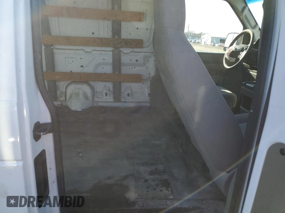 2009 Ford Econoline Cargo Commercial with VIN 1FTNE14W39DA74322, listed as a Copart auction lot 49323705 with 300,811 mi miles and Salvage Title. Bid and sale history available at DreamBid. Image 11.