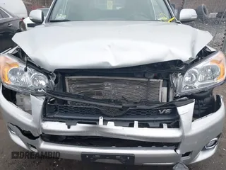 2011 Toyota RAV4 Sport with VIN JTMRK4DV7B5099808, listed as a IAAI auction lot 41955282 with 177,431 mi miles. Bid and sale history available at carsss.com. Image 6.