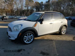 2011 MINI Countryman with VIN WMWZB3C56BWH95405, listed as a Copart auction lot 42333965 with 179,687 mi miles and Clean Title. Bid and sale history available at DreamBid. Image 1.