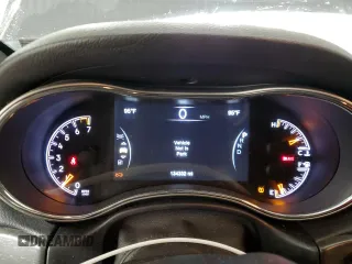 2018 Jeep Grand Cherokee Altitude z VIN 1C4RJFAG8JC119286, wystawiony jako Copart lot #62096725 z przebiegiem 134 332 mil mil oraz Szkoda całkowita • Salvage title. Historia ofert i sprzedaży dostępna na DreamBid. Obrazek 9.