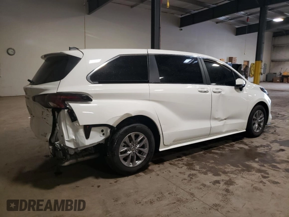 2024 Toyota Sienna LE with VIN 5TDKSKFC8RS111034, listed as a Copart auction lot 73759094 with 0 mi miles and Salvage Title. Bid and sale history available at carsss.com. Image 3.