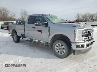 2024 Ford F-350 with VIN 1FT8X3BN2REC48985, listed as a Copart auction lot 88881305 with 10,574 mi miles and Salvage title. Bid and sale history available at DreamBid. Image 4.