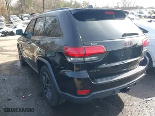 2019 Jeep Grand Cherokee Trailhawk with VIN 1C4RJFLT6KC641507, listed as a IAAI auction lot 41300106 with 87,802 mi miles. Bid and sale history available at carsss.com. Image 3.