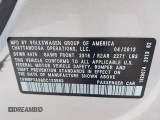 2013 Volkswagen Passat SE z VIN 1VWBP7A38DC123553, wystawiony jako IAAI lot #42341621 z przebiegiem 178 504 mil mil oraz . Historia ofert i sprzedaży dostępna na DreamBid. Obrazek 9.