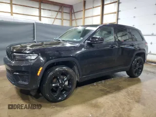 2023 Jeep Grand Cherokee Altitude z VIN 1C4RJHAG8PC580637, wystawiony jako Copart lot #56832715 z przebiegiem 56 060 mil mil oraz Czysty tytuł • Clean title. Historia ofert i sprzedaży dostępna na DreamBid. Obrazek 1.