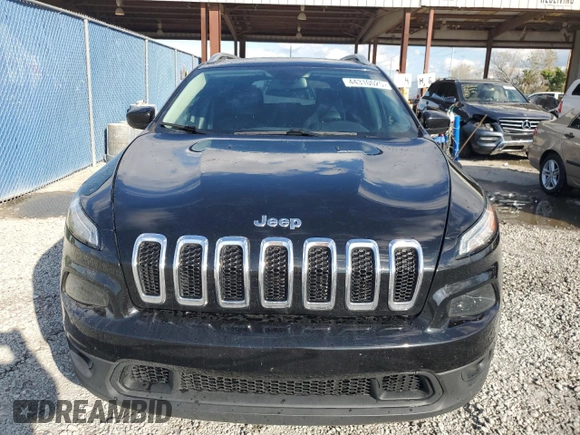 2018 Jeep Cherokee Latitude Plus with VIN 1C4PJLLX3JD534240, listed as a Copart auction lot 44310025 with 121,951 mi miles and Salvage Title. Bid and sale history available at carsss.com. Image 5.