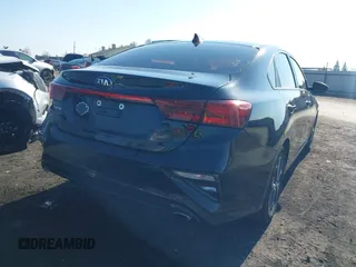 2021 Kia Forte LXS z VIN 3KPF24ADXME271884, wystawiony jako IAAI lot #41453893 z przebiegiem 93 462 mil mil oraz . Historia ofert i sprzedaży dostępna na DreamBid. Obrazek 4.