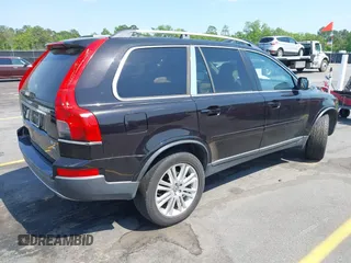 2008 Volvo XC90 V8 with VIN YV4CZ852681425205, listed as a IAAI auction lot 42061729 with 156,884 mi miles. Bid and sale history available at carsss.com. Image 4.