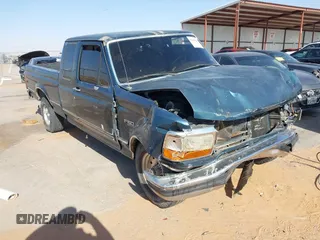 1995 Ford F-150 with VIN 1FTEX14N2SKC26805, listed as a IAAI auction lot 42045048 with Not provided miles and . Bid and sale history available at DreamBid. Image 1.