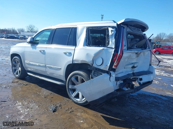 2016 Cadillac Escalade Luxury Collection with VIN 1GYS4BKJ6GR426614, listed as a IAAI auction lot 41604752 with 101,843 mi miles. Bid and sale history available at carsss.com. Image 3.