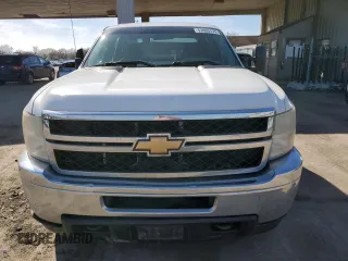 2011 Chevrolet Silverado 3500HD DRW Work Truck z VIN 1GC4KZCGXBF255215, wystawiony jako Copart lot #53465735 z przebiegiem 164 509 mil mil oraz Szkody całkowita. Historia ofert i sprzedaży dostępna na DreamBid. Obrazek 5.