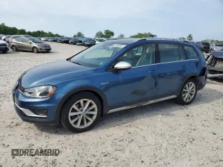 2017 Volkswagen Golf S with VIN 3VWH17AU4HM543139, listed as a Copart auction lot 59760835 with 47,306 mi miles and Salvage title. Bid and sale history available at DreamBid. Image 1.