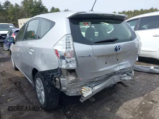 2013 Toyota Prius Two with VIN JTDZN3EU5D3255365, listed as a IAAI auction lot 41724204 with 122,264 mi miles and . Bid and sale history available at DreamBid. Image 6.