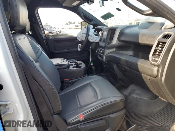 2024 Ram 2500 Tradesman with VIN 3C6UR5HJ7RG142671, listed as a Copart auction lot 57642205 with 89,461 mi miles and Non repairable. Bid and sale history available at DreamBid. Image 5.