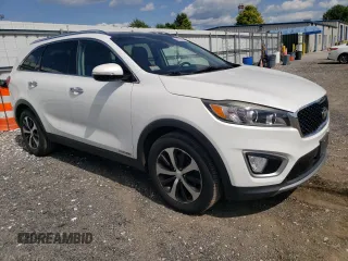 2017 Kia Sorento EX z VIN 5XYPHDA51HG230015, wystawiony jako Copart lot #68714004 z przebiegiem 172 363 mil mil oraz Czysty tytuł • Clean title. Historia ofert i sprzedaży dostępna na DreamBid. Obrazek 4.