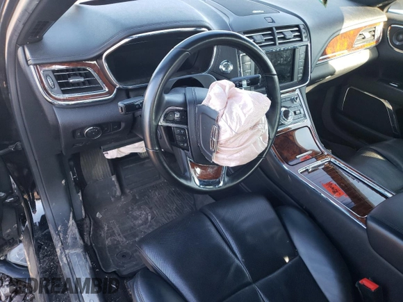 2018 Lincoln Continental Reserve with VIN 1LN6L9NP9J5606148, listed as a Copart auction lot 81715033 with Not provided miles and . Bid and sale history available at DreamBid. Image 8.