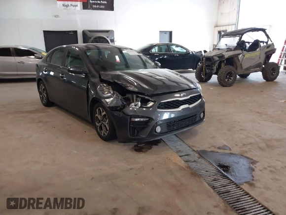 2019 Kia Forte LXS with VIN 3KPF24AD6KE090455, listed as a IAAI auction lot 41753251 with 193,868 mi miles. Bid and sale history available at carsss.com. Image 1.