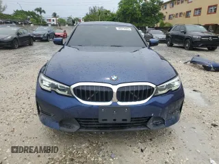 2020 BMW 3 Series 330i xDrive with VIN 3MW5R7J04L8B21138, listed as a Copart auction lot 59370565 with 90,462 mi miles and Non repairable. Bid and sale history available at DreamBid. Image 5.