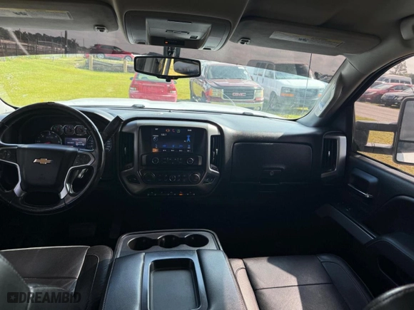 2014 Chevrolet Silverado 1500 LT with VIN 3GCUKREC2EG103443, listed as a Copart auction lot 51809885 with 188,638 mi miles and Clean Title. Bid and sale history available at carsss.com. Image 9.
