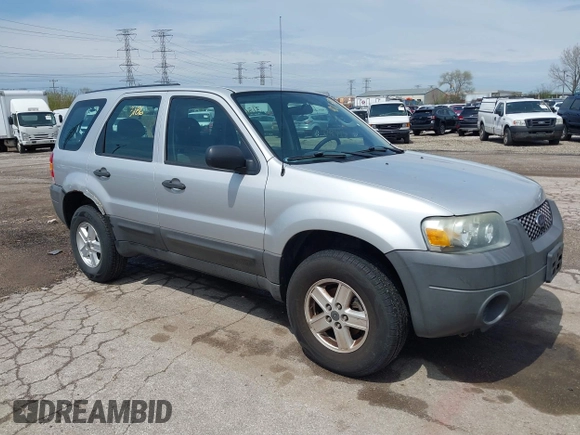 2007 Ford Escape XLS with VIN 1FMYU02Z97KB80446, listed as a IAAI auction lot 42113186 with 128,492 mi miles and . Bid and sale history available at DreamBid. Image 1.