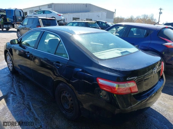 2009 Toyota Camry with VIN 4T1BE46K29U302093, listed as a IAAI auction lot 41908909 with 261,571 mi miles. Bid and sale history available at carsss.com. Image 3.