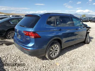 2018 Volkswagen Tiguan S z VIN 3VV0B7AXXJM092765, wystawiony jako Copart lot #57324885 z przebiegiem 156 441 mil mil oraz Szkoda całkowita • Salvage title. Historia ofert i sprzedaży dostępna na DreamBid. Obrazek 3.