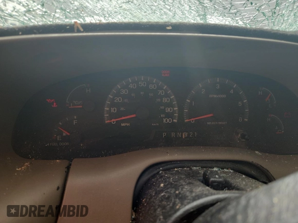 2000 Ford F-150 XL with VIN 2FTRX18L2YCA02201, listed as a Copart auction lot 59428435 with Not provided miles and Non repairable. Bid and sale history available at DreamBid. Image 9.
