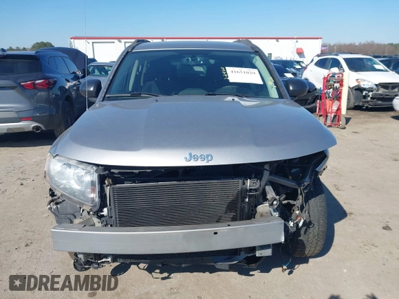 2016 Jeep Compass 75th Anniversary with VIN 1C4NJCBBXGD693892, listed as a IAAI auction lot 41651029 with 81,211 mi miles and . Bid and sale history available at DreamBid. Image 13.