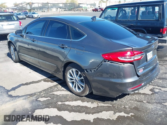 2019 Ford Fusion SE with VIN 3FA6P0HD5KR176497, listed as a IAAI auction lot 41633087 with 103,876 mi miles and . Bid and sale history available at carsss.com. Image 3.