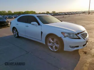 2011 Lexus LS 460 z VIN JTHBL5EF1B5102521, wystawiony jako Copart lot #51530065 z przebiegiem Nie podano mil oraz Szkody całkowita. Historia ofert i sprzedaży dostępna na DreamBid. Obrazek 4.