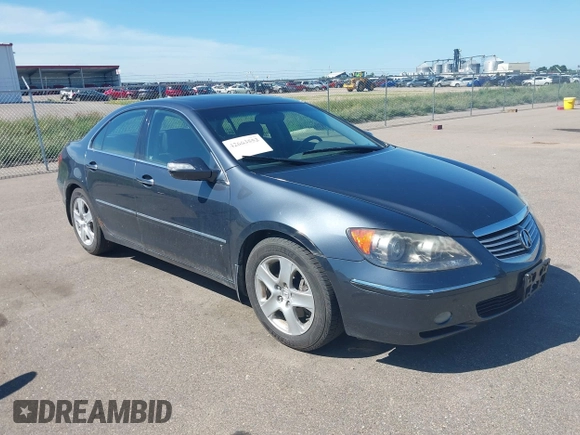 2005 Acura RL with VIN JH4KB16565C018969, listed as a IAAI auction lot 42663552 with 160,007 mi miles and . Bid and sale history available at DreamBid. Image 1.