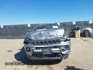 2023 Jeep Compass Latitude with VIN 3C4NJDBN9PT540799, listed as a IAAI auction lot 41857875 with Not Provided miles and . Bid and sale history available at DreamBid. Image 12.