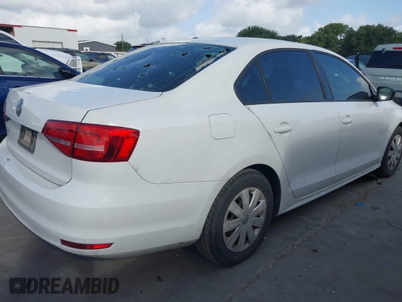 2015 Volkswagen Jetta S with VIN 3VW2K7AJ6FM309610, listed as a IAAI auction lot 42503253 with 125,170 mi miles and . Bid and sale history available at DreamBid. Image 4.