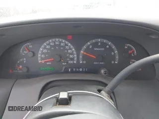 2000 Ford F-150 XL with VIN 2FTRX17W3YCA66727, listed as a IAAI auction lot 42639201 with 42,094 mi miles and . Bid and sale history available at DreamBid. Image 7.