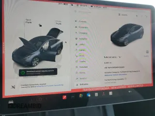 2024 Tesla Model Y с VIN 7SAYGDED9RF092955, выставлен на аукционе Copart как лот 51114245 с пробегом 6 385 миль миль и Списание • Salvage title. История ставок и продаж доступна на DreamBid. Изображение 9.
