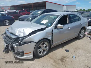 2012 Ford Fusion SE z VIN 3FAHP0HA8CR117122, wystawiony jako IAAI lot #42215141 z przebiegiem 158 703 mil mil oraz . Historia ofert i sprzedaży dostępna na DreamBid. Obrazek 2.