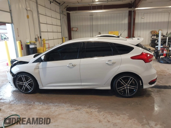 2017 Ford Focus ST with VIN 1FADP3L95HL206679, listed as a IAAI auction lot 41251281 with 109,389 mi miles and . Bid and sale history available at carsss.com. Image 15.