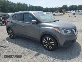 2018 Nissan Kicks S with VIN 3N1CP5CU0JL520047, listed as a Copart auction lot 61968345 with 133,447 mi miles and Clean title. Bid and sale history available at DreamBid. Image 4.