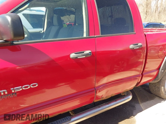 2006 Dodge 1500 SLT with VIN 1D7HU18266S679388, listed as a IAAI auction lot 41792806 with 207,161 mi miles. Bid and sale history available at carsss.com. Image 19.