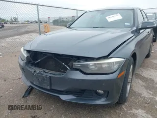 2014 BMW 3 Series 328i z VIN WBA3A5G52ENP31707, wystawiony jako IAAI lot #41944963 z przebiegiem 158 180 mil mil oraz . Historia ofert i sprzedaży dostępna na DreamBid. Obrazek 6.